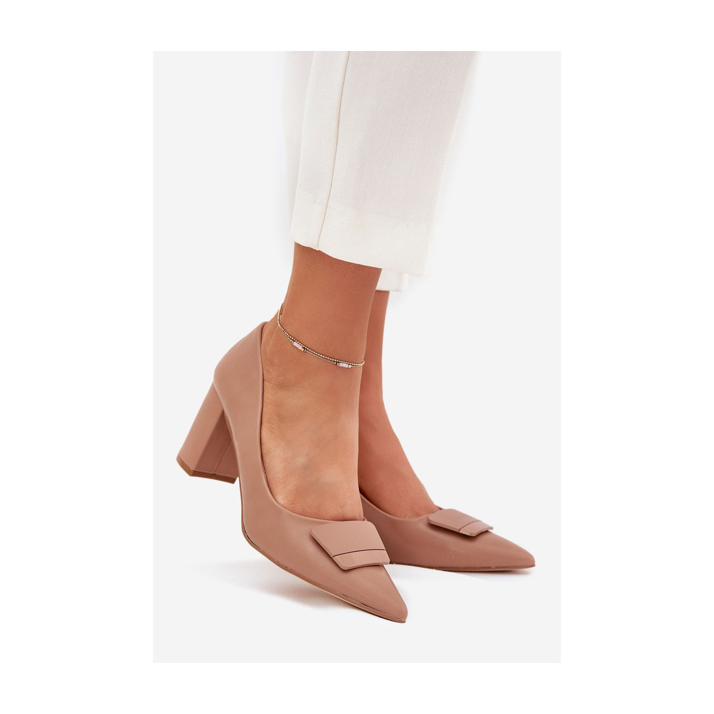 Escarpins à talons hauts de couleur beige avec boucle décorative - Noir - taille 40 - vue 5