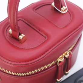 Joli sac à bandoulière réglable présente une fermeture zippée - Apricot/ Coffee