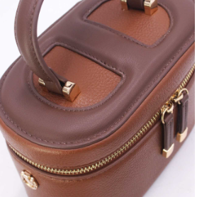 Joli sac à bandoulière réglable présente une fermeture zippée - Brown/Coffee - vue 2