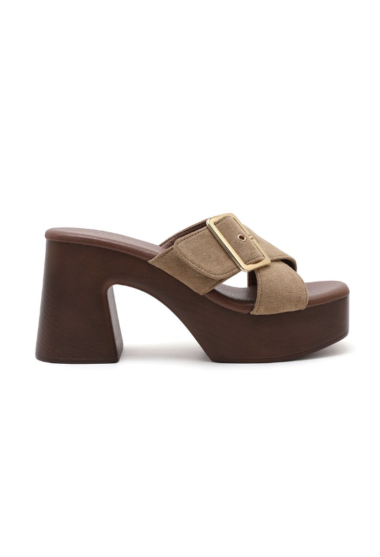 Sandale à demi talon et bride croisée - Camel - taille 38 - vue 9