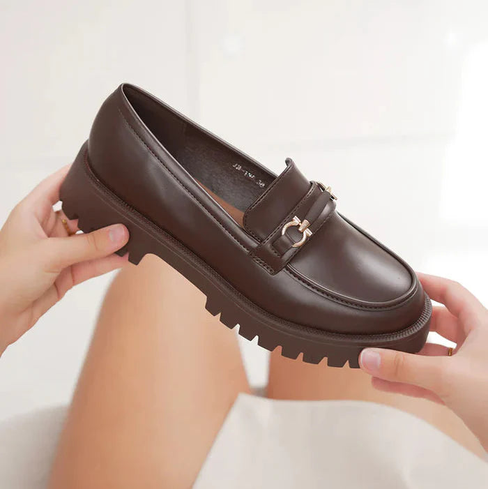 Mocassins avec détail doré - Marron - taille 41