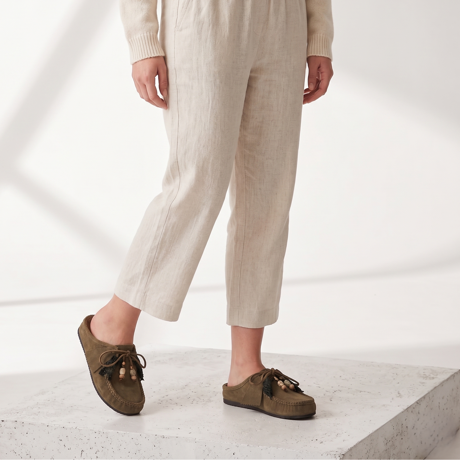 Mule Style MOC Suede – Confort Bohème & Détails Artisanaux - Noir - taille 36 - vue 1