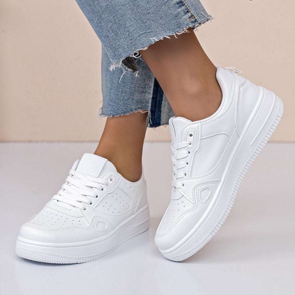 baskets basses pour femme - Blanc - taille 36 - vue 1